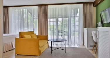 Comfort with a private terrace